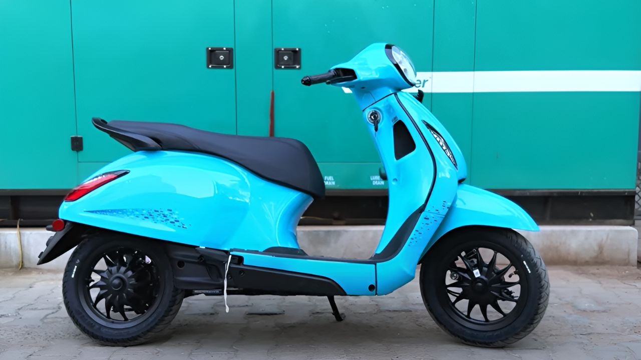 Bajaj Chetak 3001